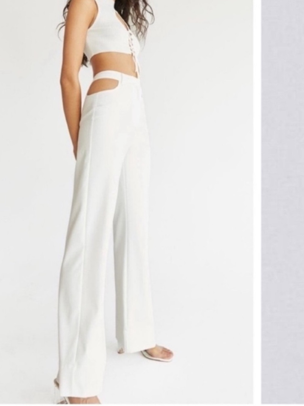 Bershka White pocket Cut out Wide leg High Waist Pants